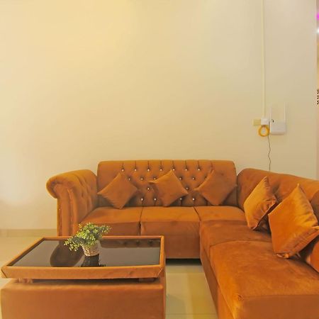 Utama Residence Padang  Esterno foto