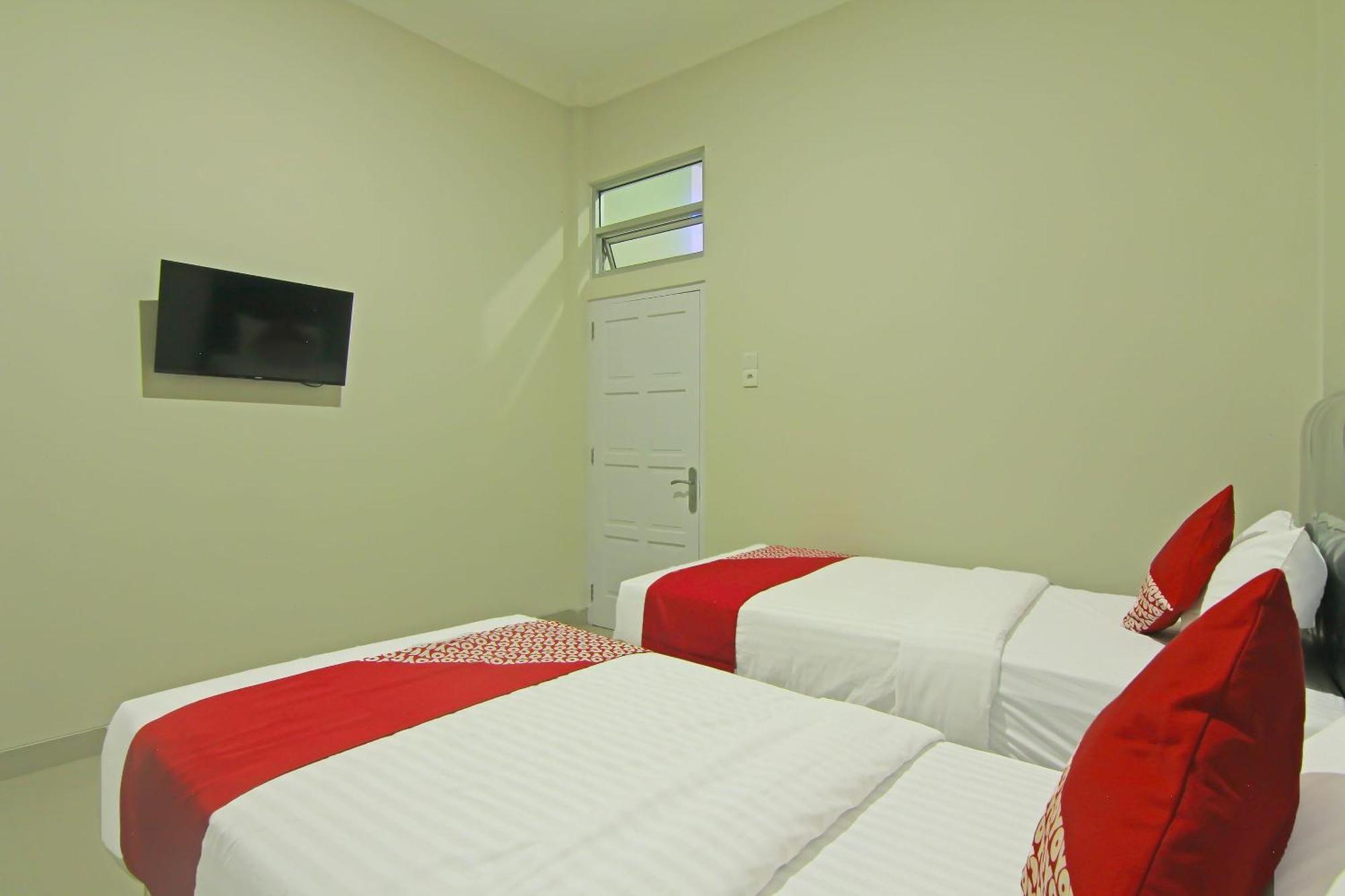 Utama Residence Padang  Esterno foto