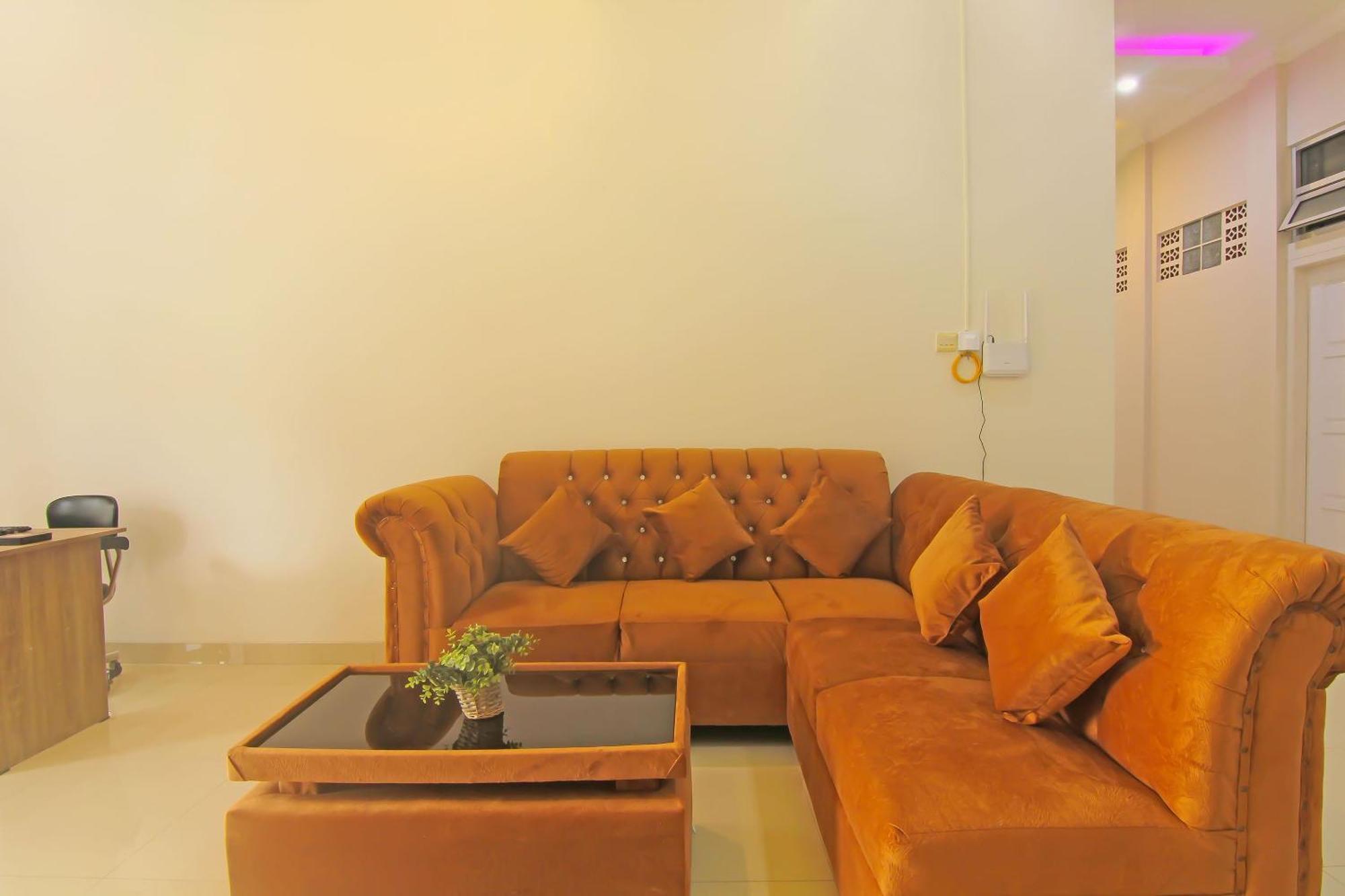 Utama Residence Padang  Esterno foto