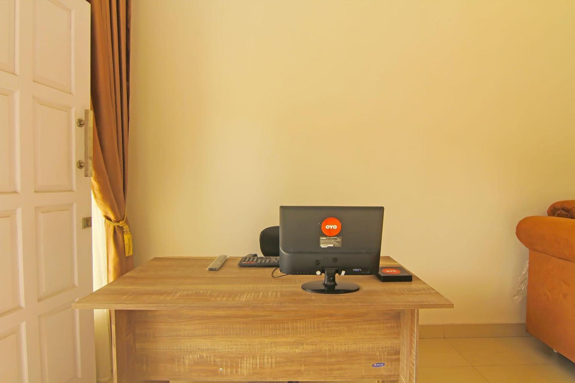 Utama Residence Padang  Esterno foto